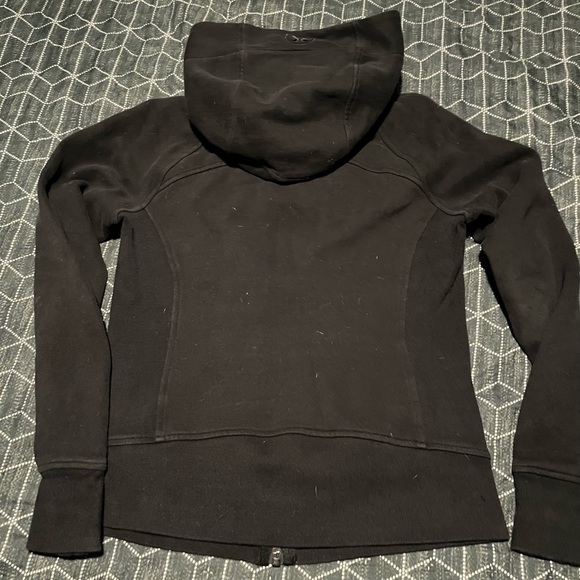 Scuba - Picture 2 of 3